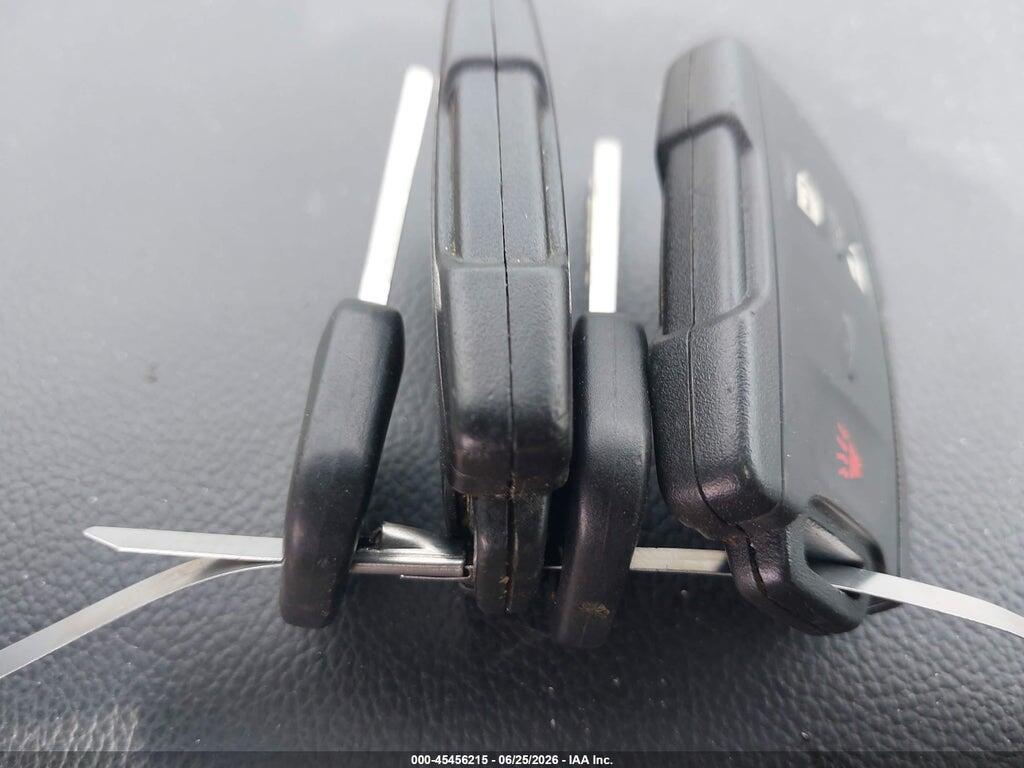 1GCRCPEC9HZ336831 2017 CHEVROLET SILVERADO 1500 photo no. 11