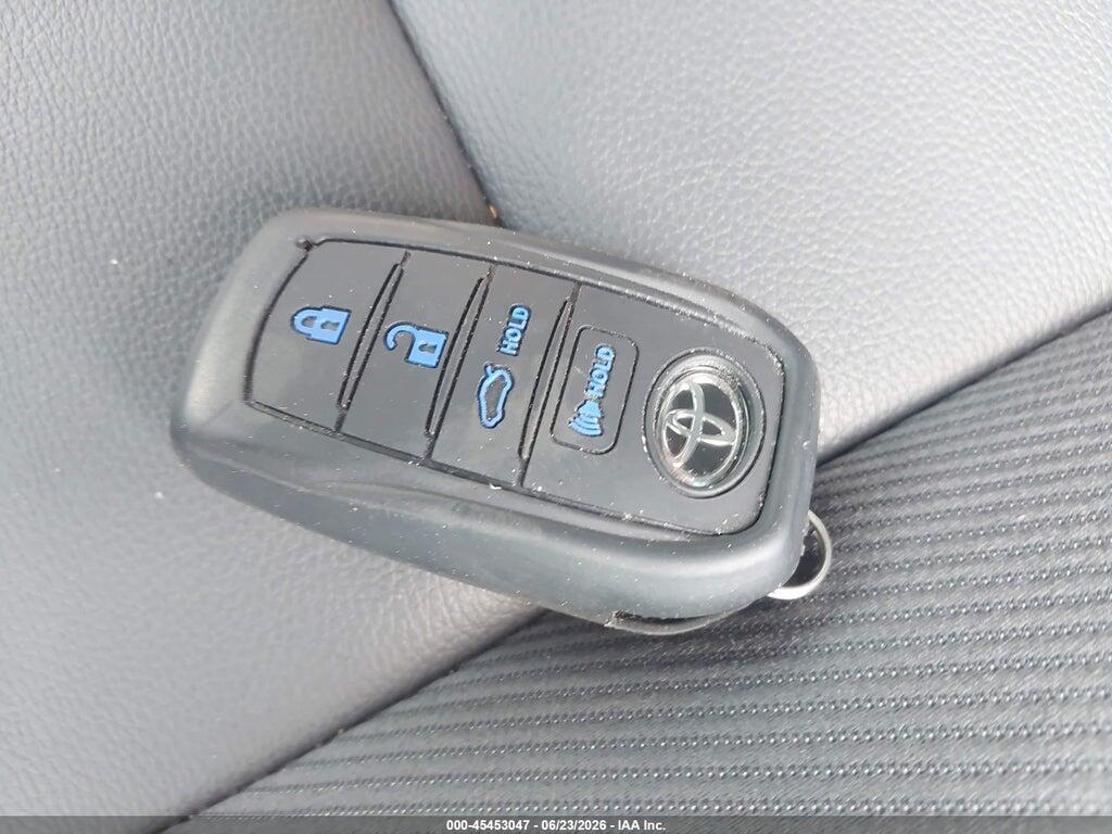 4T1DAACK3SU635402 2025 TOYOTA CAMRY photo no. 11