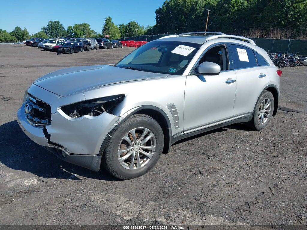 JNRAS18W09M156932 2009 INFINITI FX35 photo no. 2