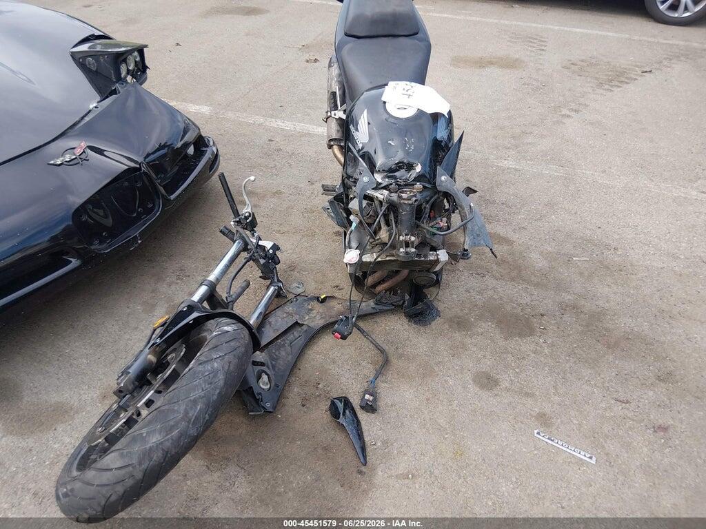 MLHPC4467F5201494 2015 HONDA CBR500 photo no. 5
