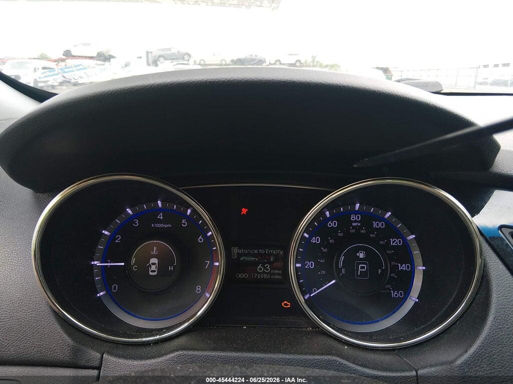 5NPEC4AC9BH306262 2011 HYUNDAI SONATA photo no. 7