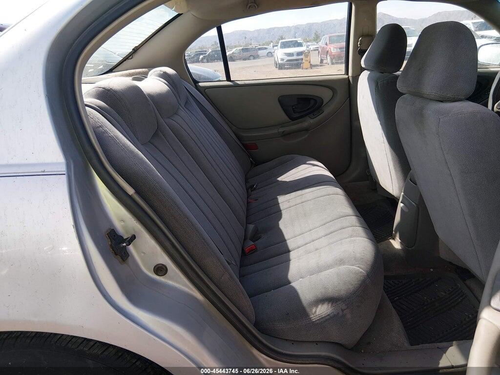 1G1ND52F44M514658 2004 CHEVROLET CLASSIC photo no. 8