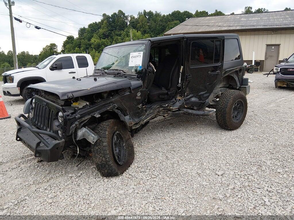 1C4BJWDG1FL588241 2015 JEEP WRANGLER UNLIMITED photo no. 2