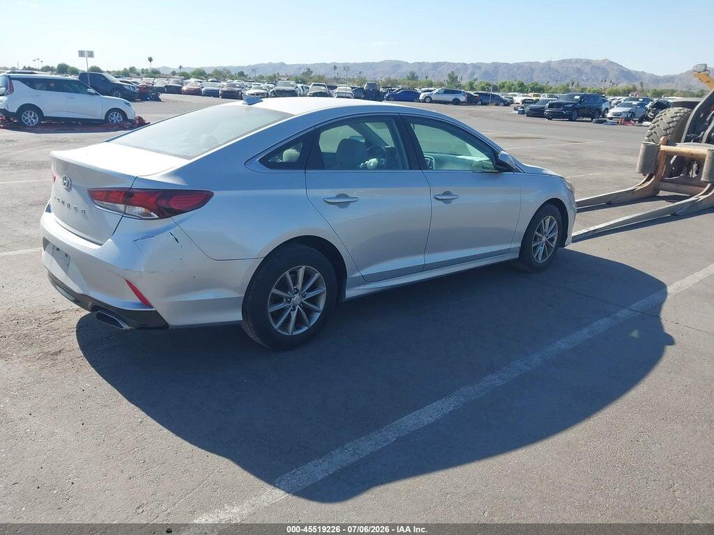 5NPE24AF2JH672480 2018 HYUNDAI SONATA photo no. 4