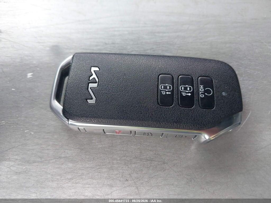 KNDC44LA8N5054461 2022 KIA EV6 photo no. 11