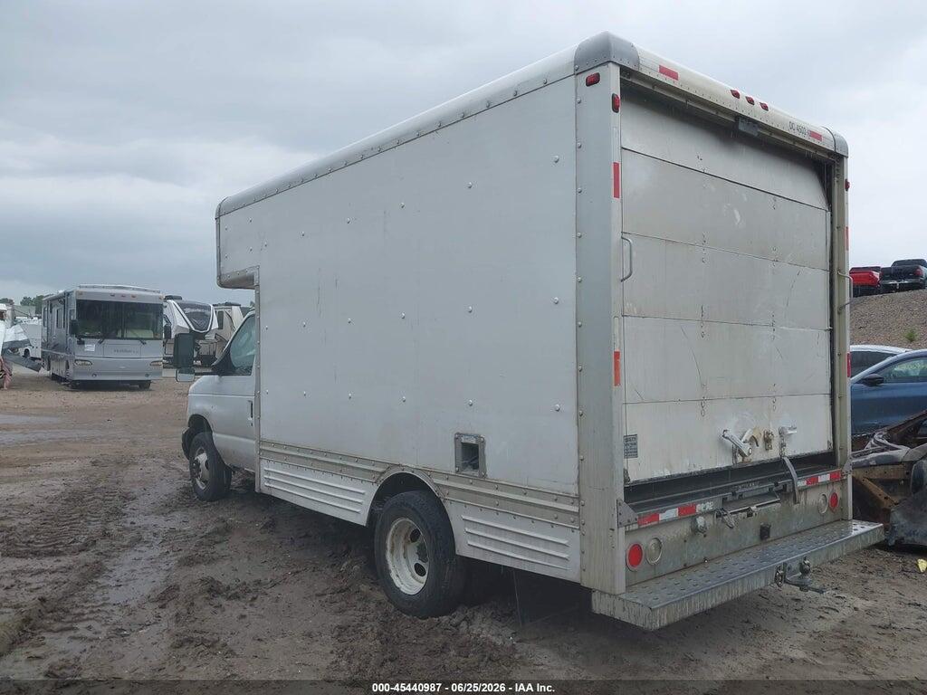 1FDXE45S87DB18121 2007 FORD E-450 CUTAWAY photo no. 3