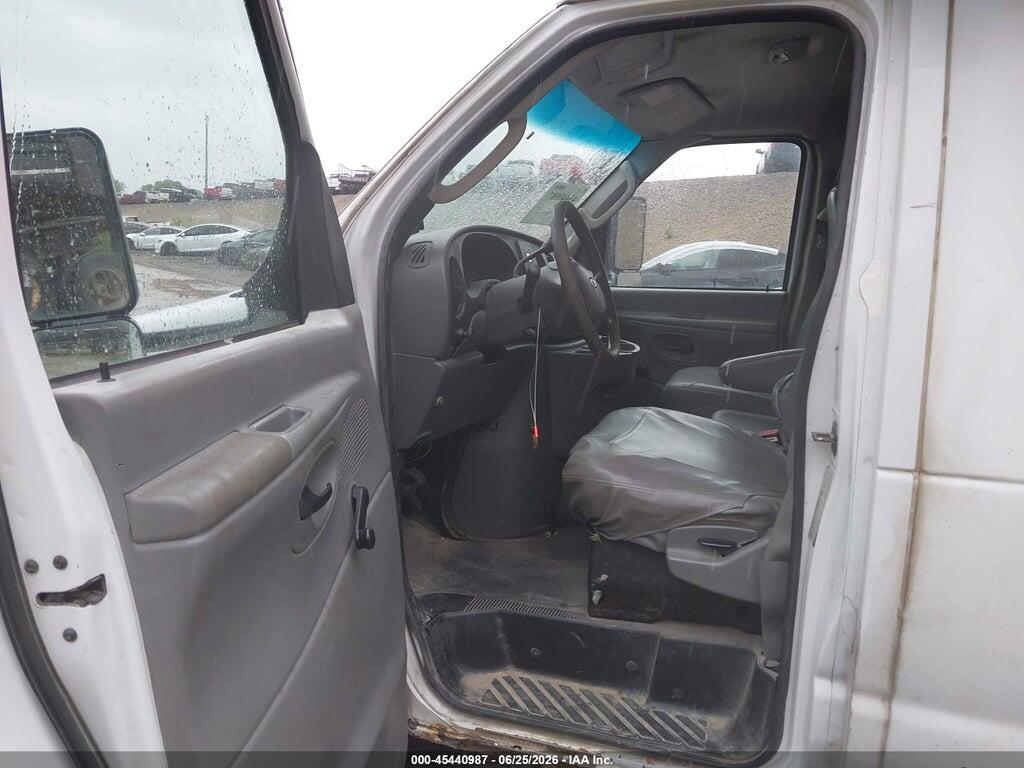 1FDXE45S87DB18121 2007 FORD E-450 CUTAWAY photo no. 6