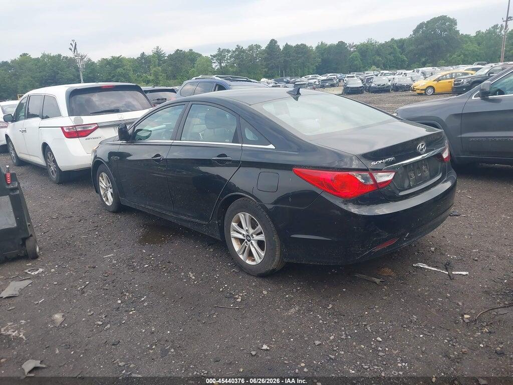 5NPEB4AC4BH298543 2011 HYUNDAI SONATA photo no. 3