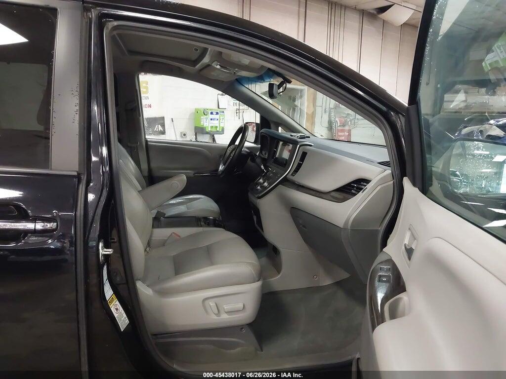 5TDDK3DC4GS129805 2016 TOYOTA SIENNA photo no. 5