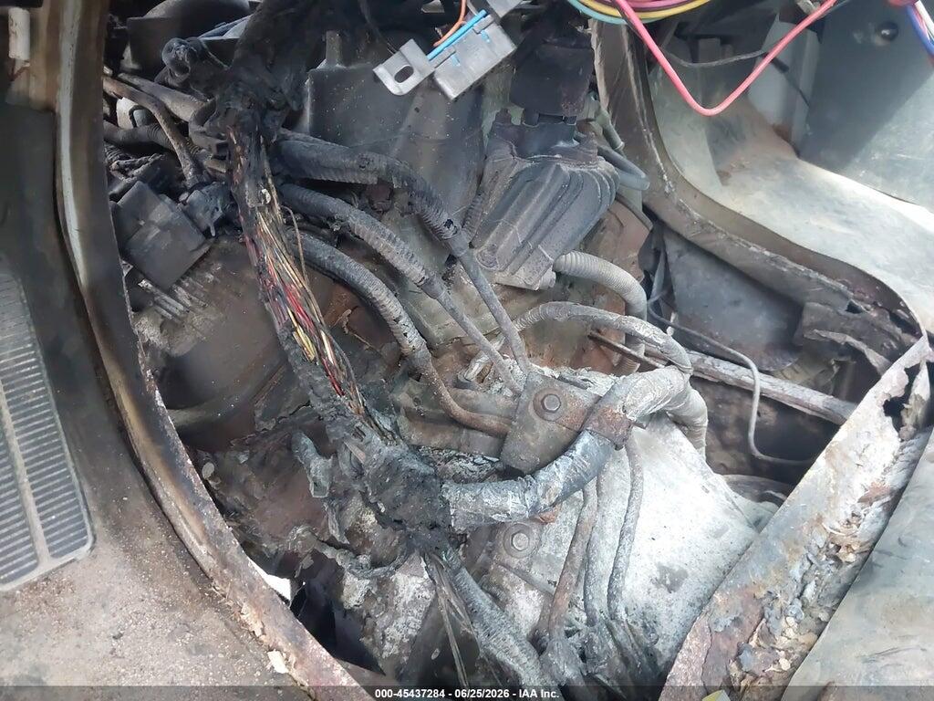 1GBE4E1E83F512886 2003 CHEVROLET CC4500 photo no. 12