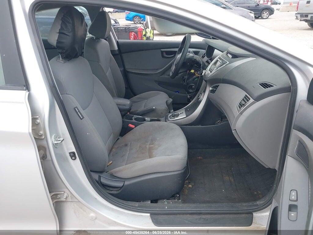 KMHDH4AE6CU469131 2012 HYUNDAI ELANTRA photo no. 5