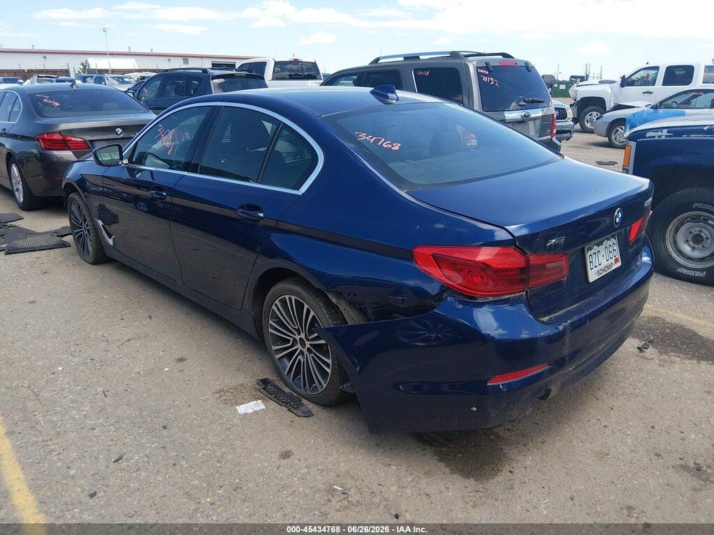 WBAJB1C04LCD49116 2020 BMW 530E photo no. 4