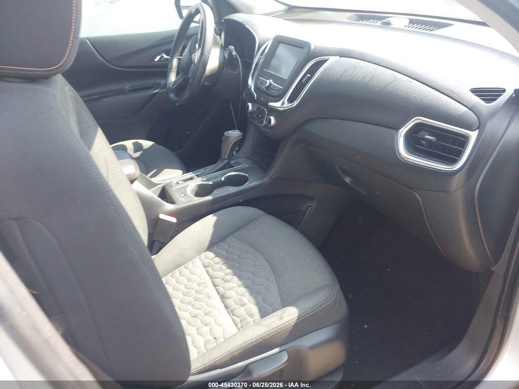 2GNAXJEV5J6157226 2018 CHEVROLET EQUINOX photo no. 5