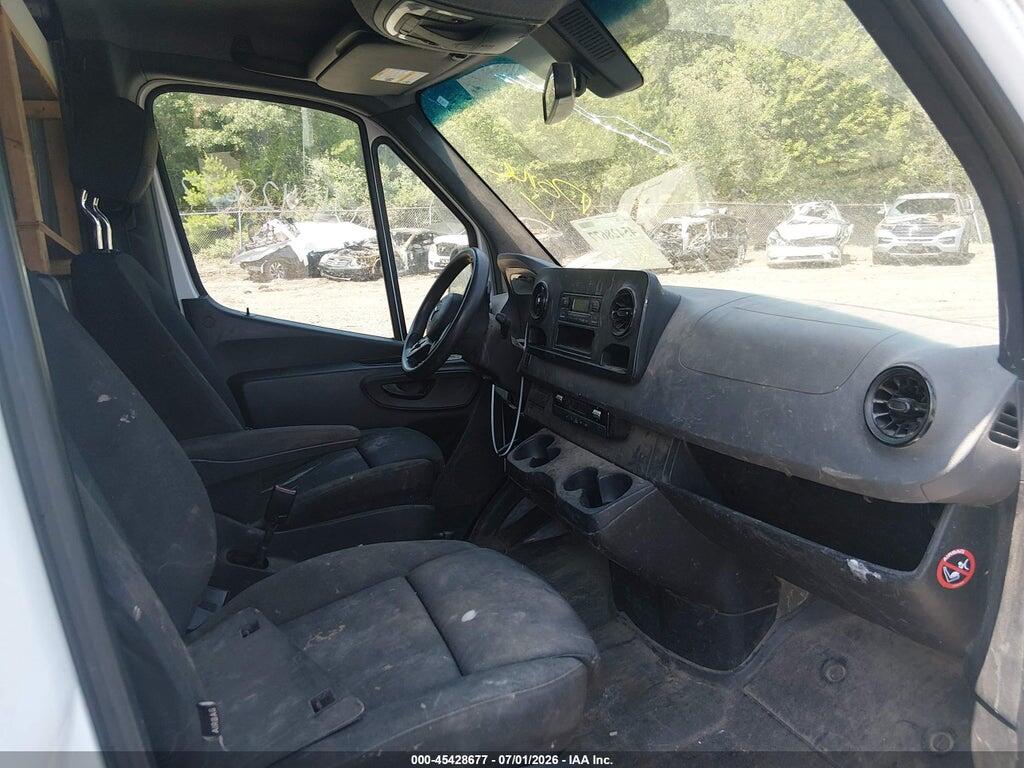 W1Y4EBHY3LT032495 2020 MERCEDES-BENZ SPRINTER 2500 photo no. 5