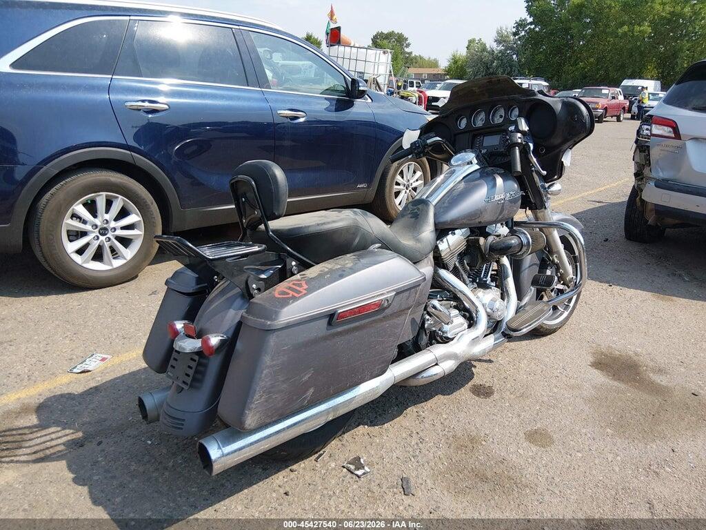 1HD1KBM14FB635408 2015 HARLEY-DAVIDSON FLHX photo no. 4