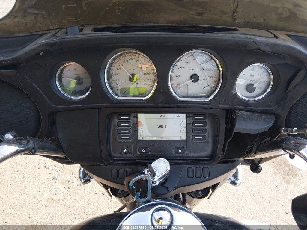 1HD1KBM14FB635408 2015 HARLEY-DAVIDSON FLHX photo no. 7