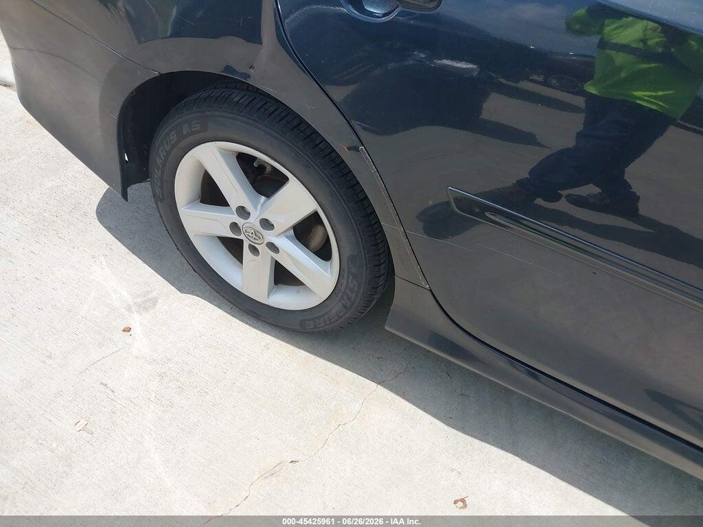 4T1BF1FK5DU700953 2013 TOYOTA CAMRY photo no. 6