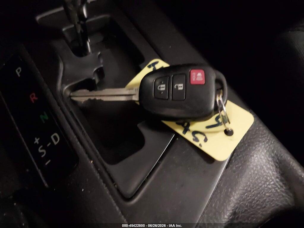 2T3BFREV3HW678202 2017 TOYOTA RAV4 photo no. 11