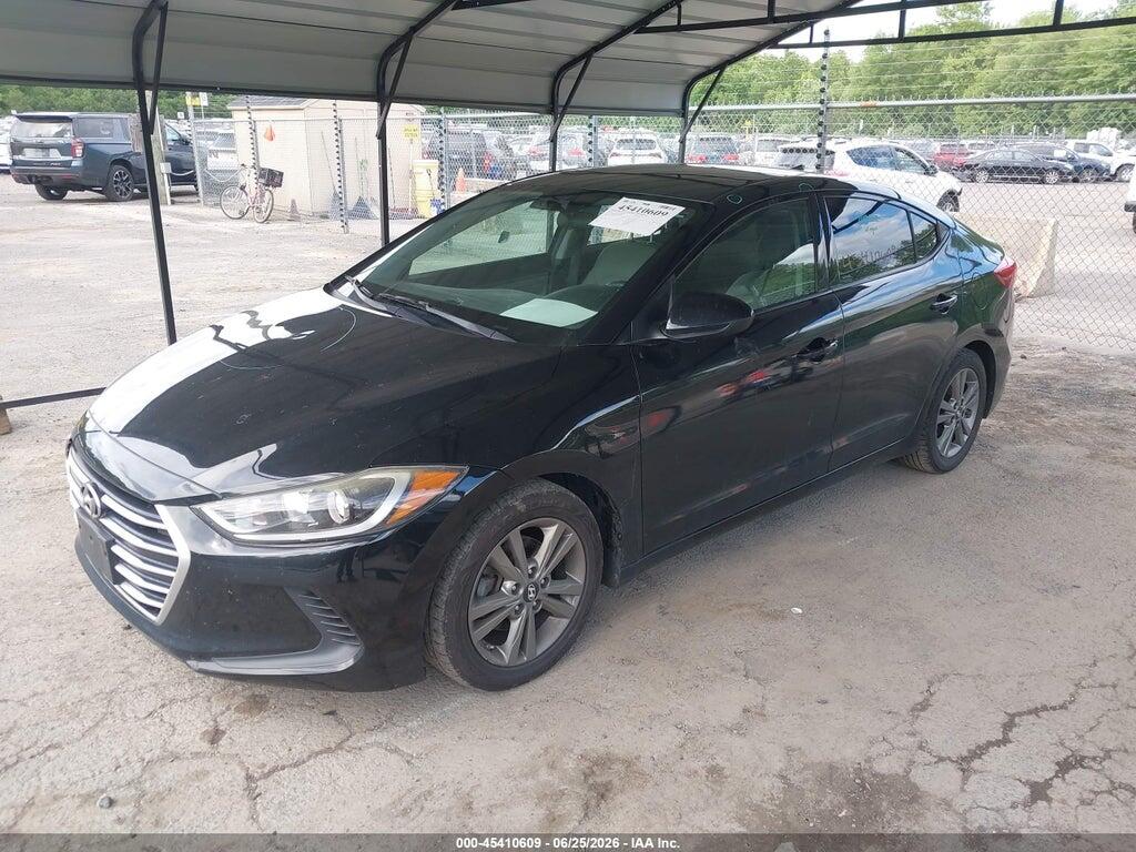 5NPD84LF2HH000808 2017 HYUNDAI ELANTRA photo no. 2