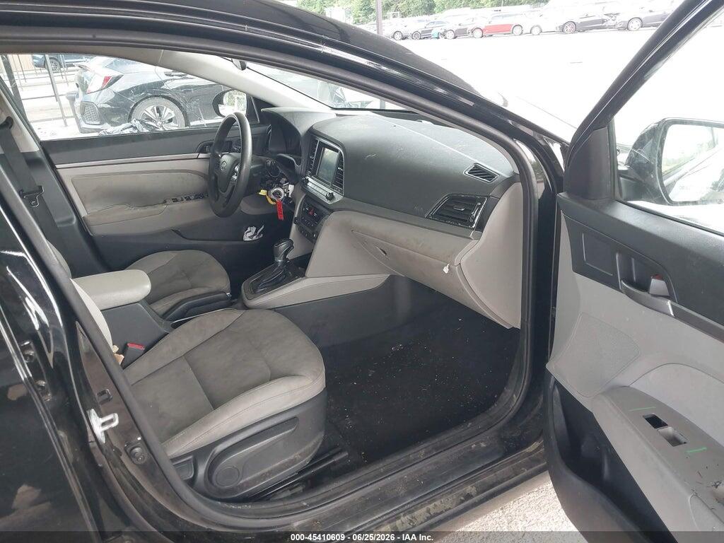 5NPD84LF2HH000808 2017 HYUNDAI ELANTRA photo no. 5