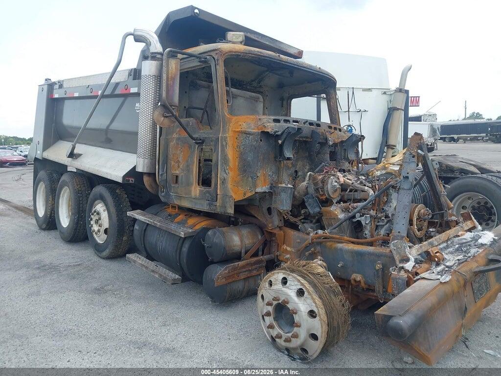 2006 MACK 600 1M1AJ06Y96N004607