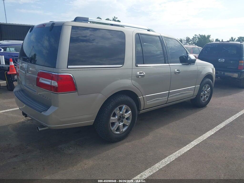 5LMFU27558LJ02490 2008 LINCOLN NAVIGATOR photo no. 4