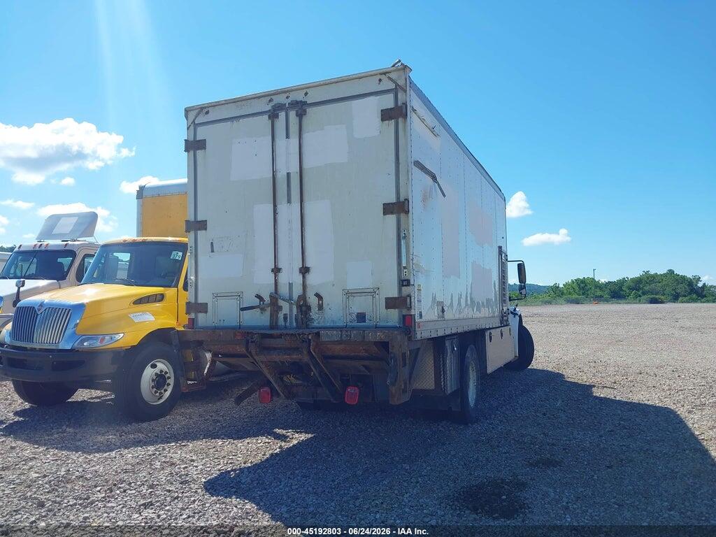1FVACWFD8JHKA9322 2018 FREIGHTLINER M2 106 photo no. 4