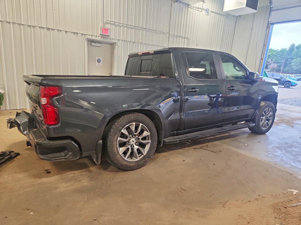 2021 CHEVROLET SILVERADO K1500 RST — Фото 3 из 13