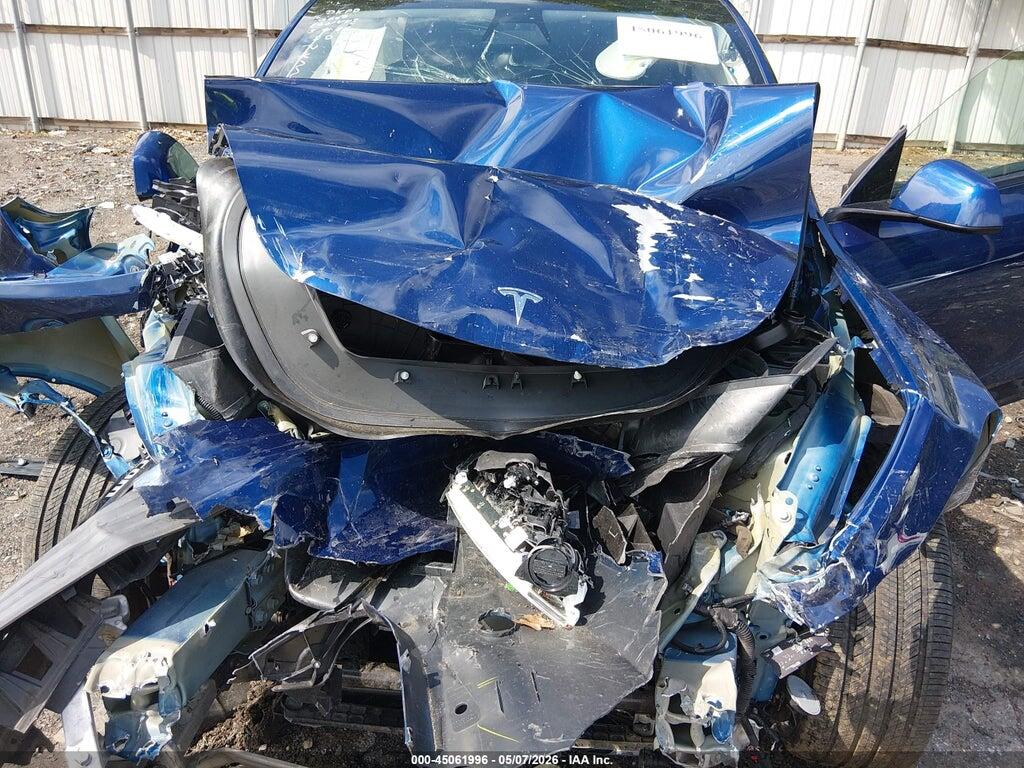 7SAYGAEE2NF426650 2022 TESLA MODEL Y photo no. 10