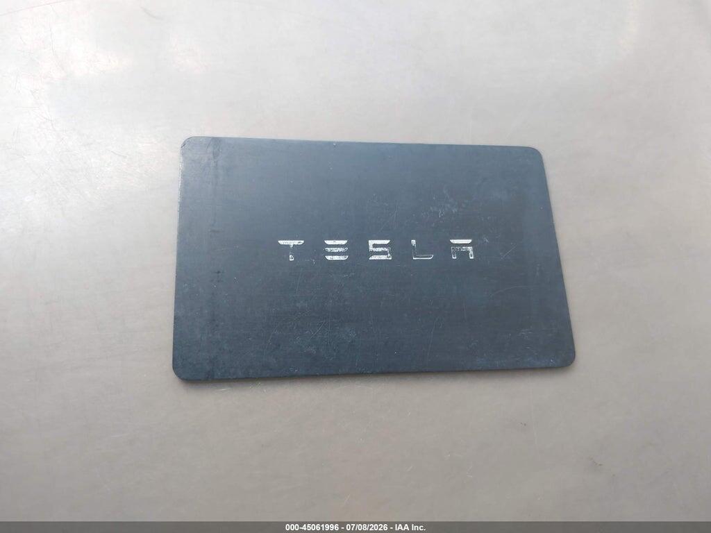 7SAYGAEE2NF426650 2022 TESLA MODEL Y photo no. 11