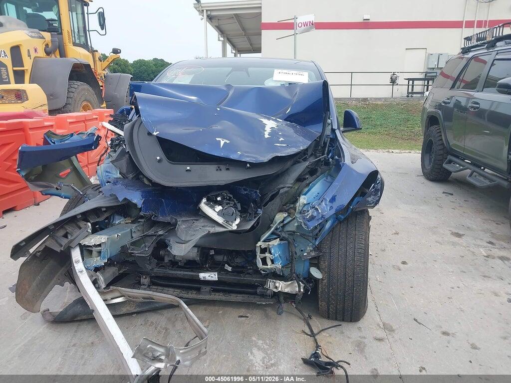 7SAYGAEE2NF426650 2022 TESLA MODEL Y photo no. 12