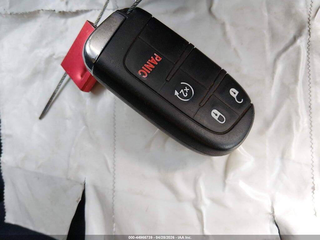 ZACNJBAB5LPL39606 2020 JEEP RENEGADE photo no. 11