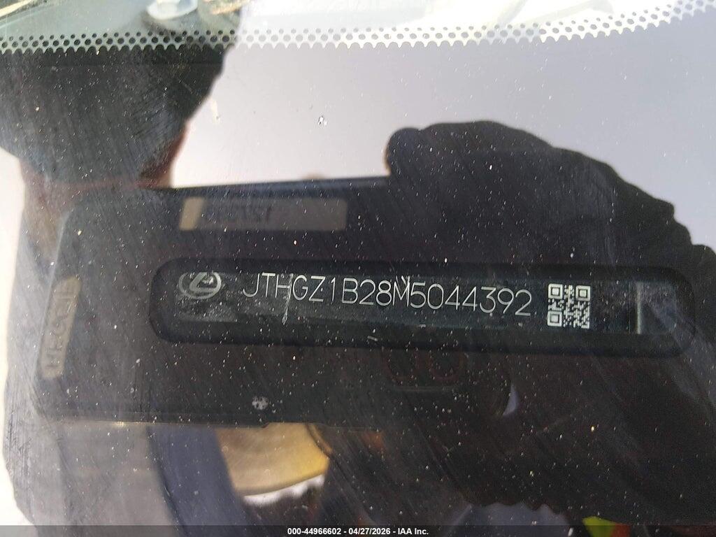JTHGZ1B28M5044392 2021 LEXUS IS 350 photo no. 9