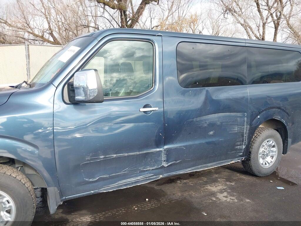 5BZAF0AA5HN851901 2017 NISSAN NV PASSENGER NV3500 HD photo no. 6