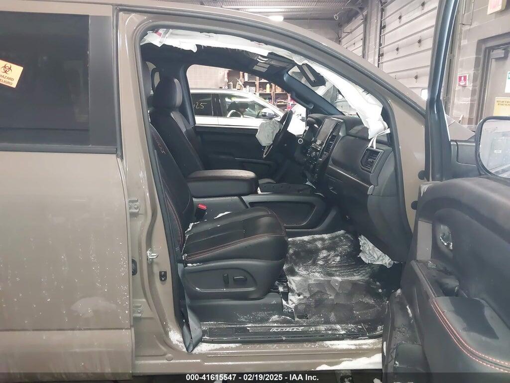 1N6AA1ED6PN100746 2023 NISSAN TITAN photo no. 5