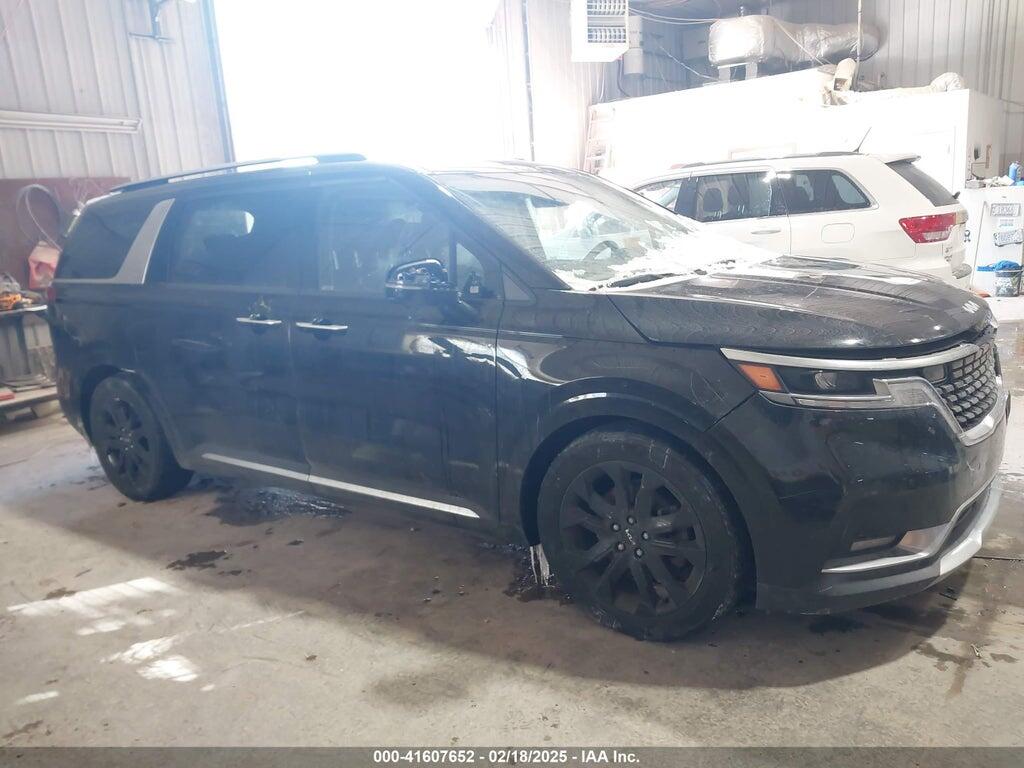 KNDNE5H38N6143396 2022 KIA CARNIVAL MPV photo no. 1