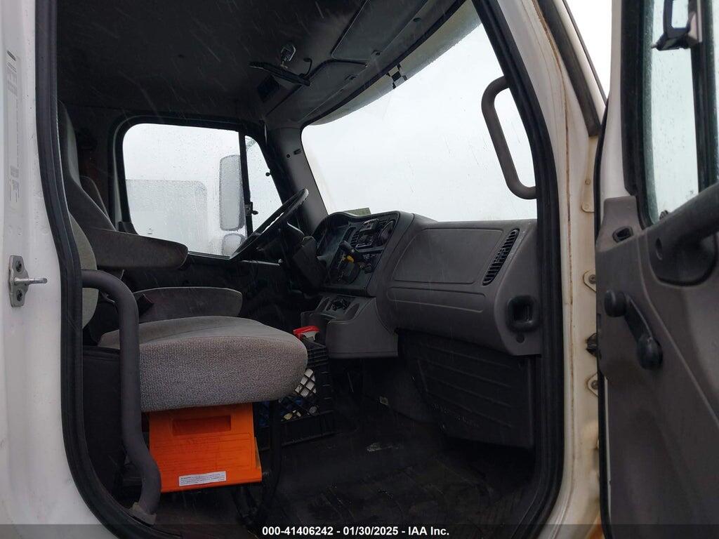 1FVACXFC3JHJP3976 2018 FREIGHTLINER M2 106 photo no. 7