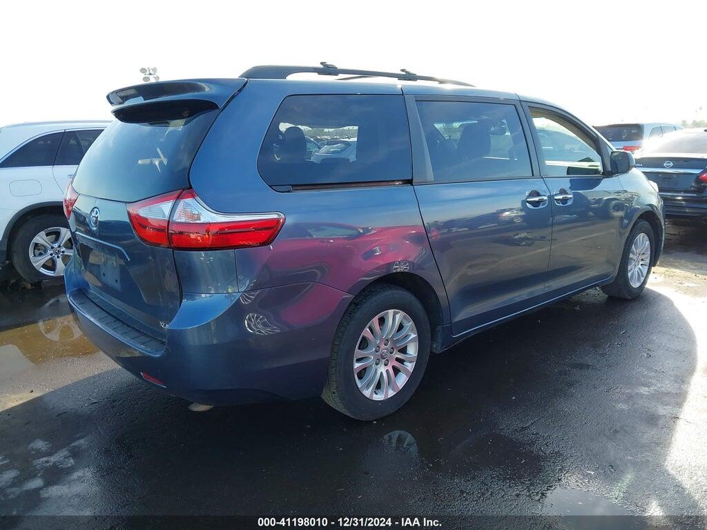 5TDYZ3DCXHS851407 2017 TOYOTA SIENNA photo no. 4