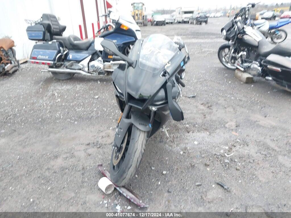 JYARN66E0RA004518 2024 YAMAHA YZFR1 photo no. 5