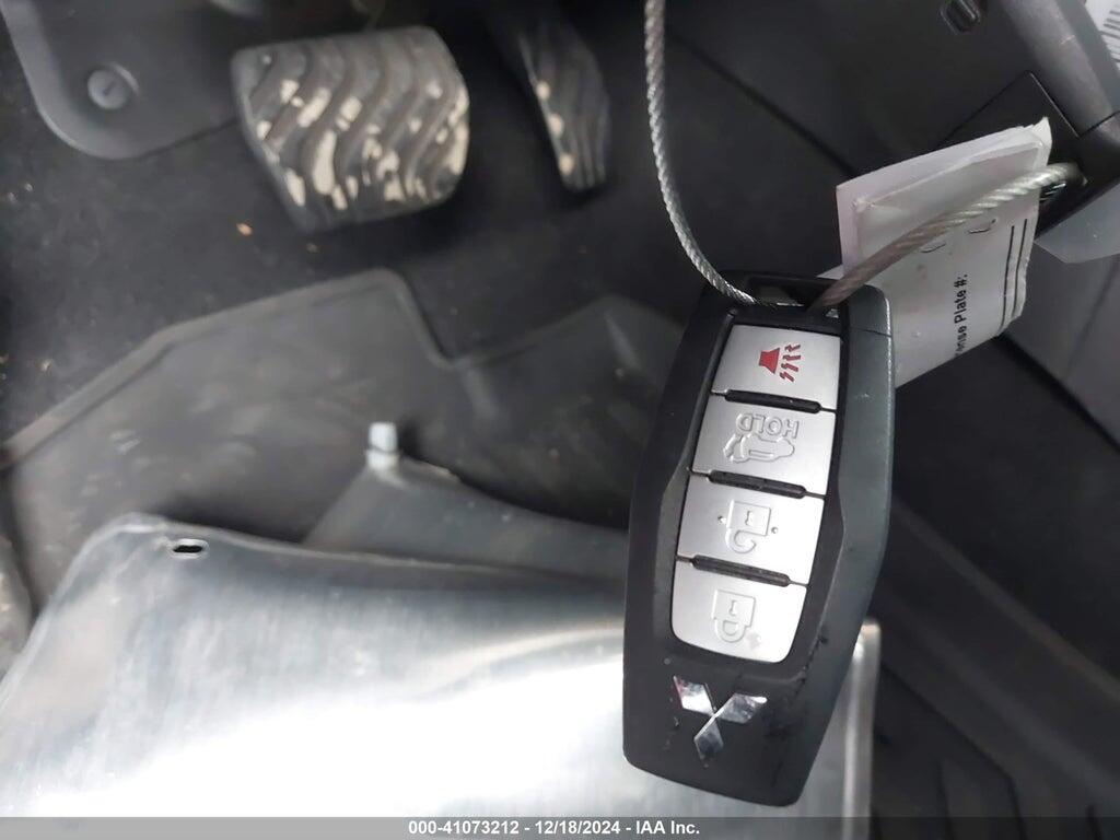 JA4J3VA85RZ070111 2024 MITSUBISHI OUTLANDER photo no. 11