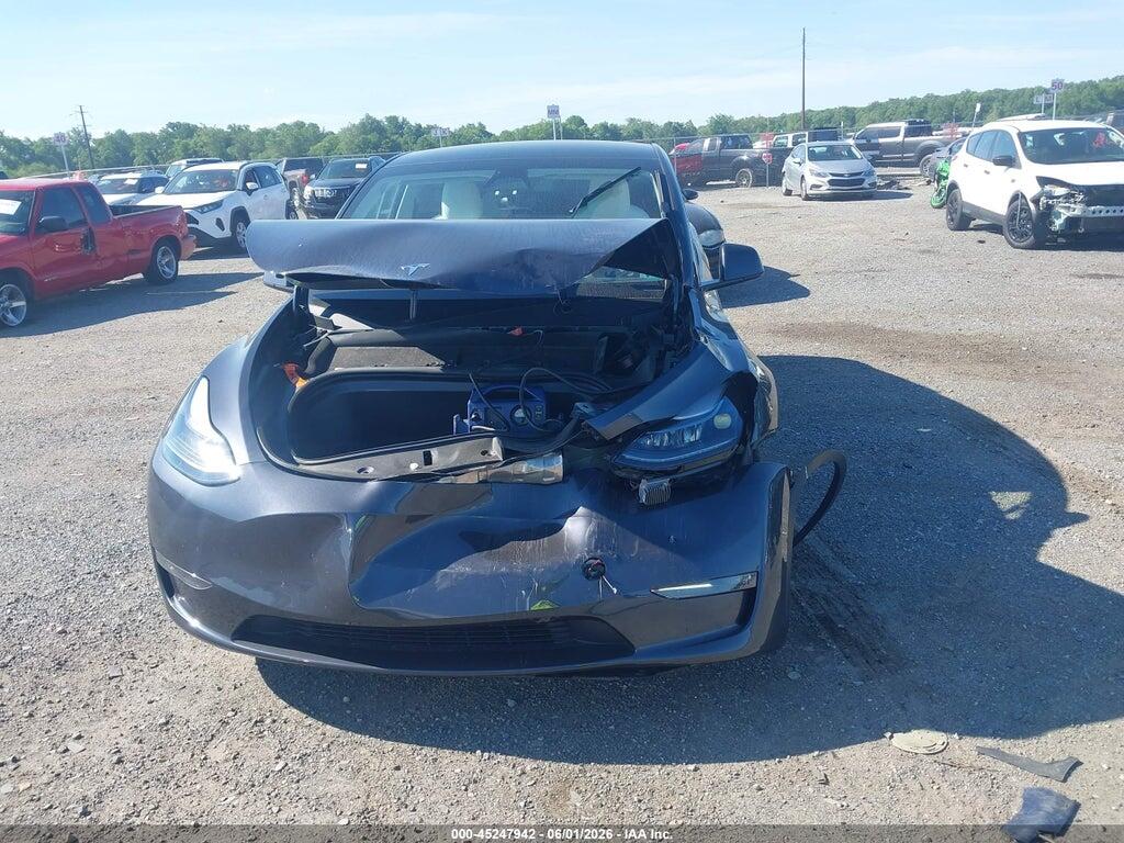 7SAYGDEF4SA363649 2025 TESLA MODEL Y photo no. 12
