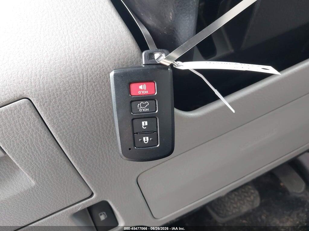 5TDDZRFH7JS853860 2018 TOYOTA HIGHLANDER photo no. 11