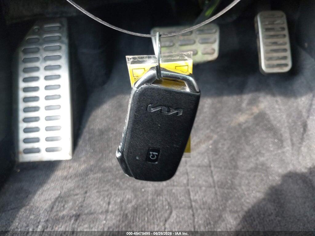 KNDCT3LE2P5098362 2023 KIA NIRO photo no. 11