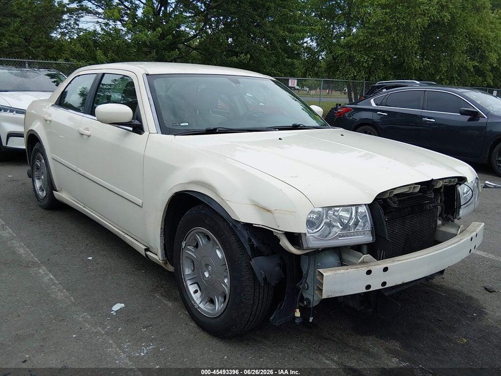 2C3JA53G75H688383 2005 CHRYSLER 300 photo no. 1