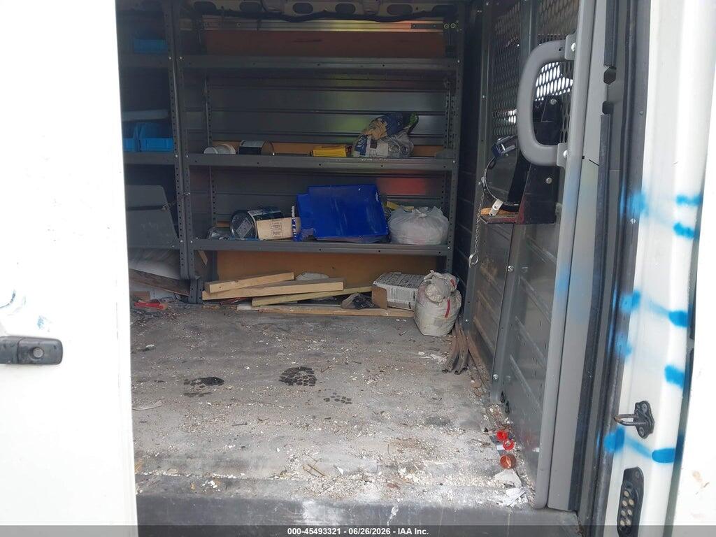 1N6BF0KY3KN807528 2019 NISSAN NV CARGO NV2500 HD photo no. 8