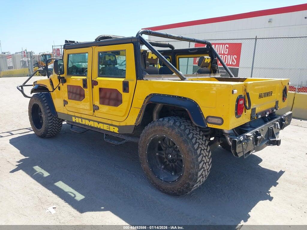 137ZA9032YE190565 2000 AM GENERAL HUMMER photo no. 3