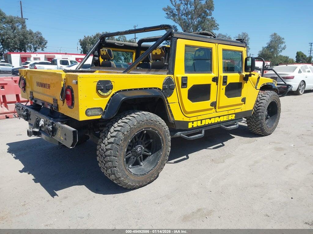 137ZA9032YE190565 2000 AM GENERAL HUMMER photo no. 4