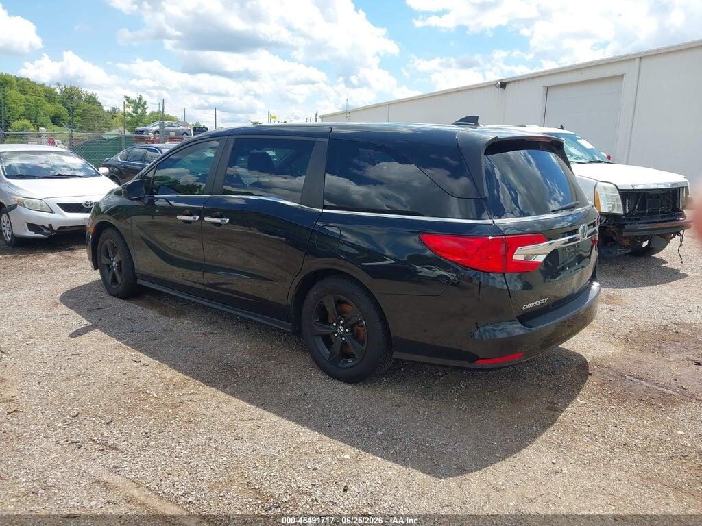 5FNRL6H79JB039451 2018 HONDA ODYSSEY photo no. 3