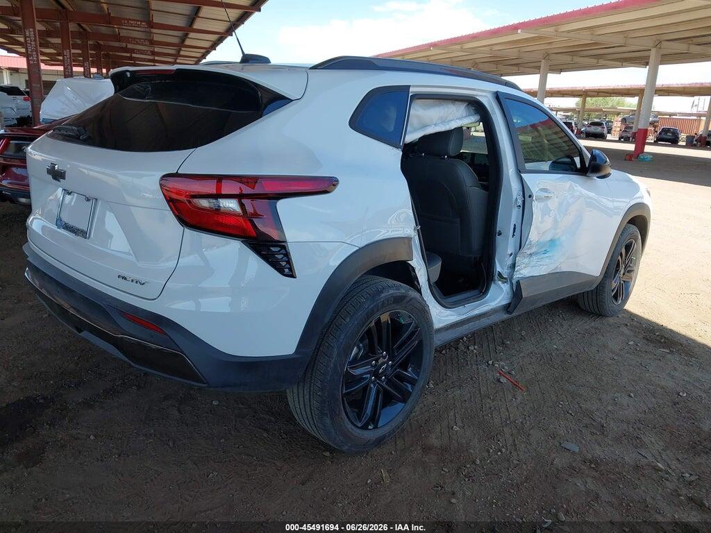 KL77LKEP7SC226008 2025 CHEVROLET TRAX photo no. 4