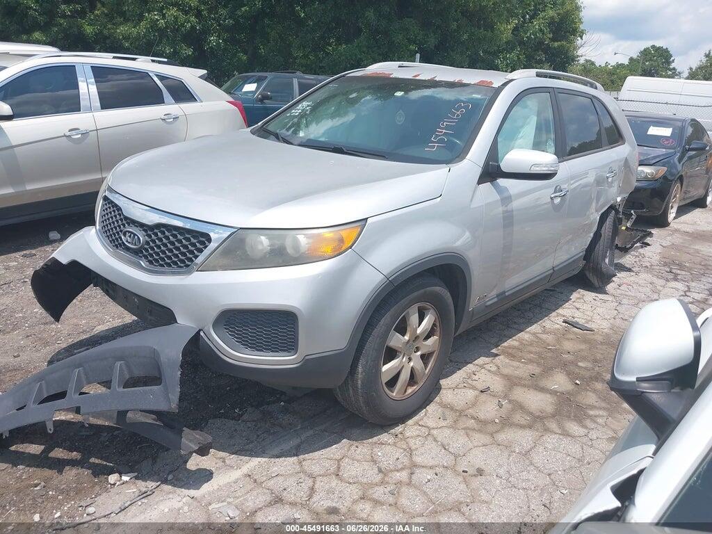 5XYKTDA24CG287557 2012 KIA SORENTO photo no. 2